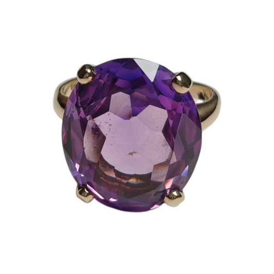 10k Yellow Gold Cushion Amethyst Ring
