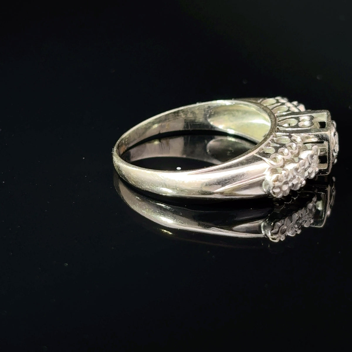 18K White Gold Diamond Cluster Ring, Size 8, Approx. 0.25 CTW — image 4 of 4