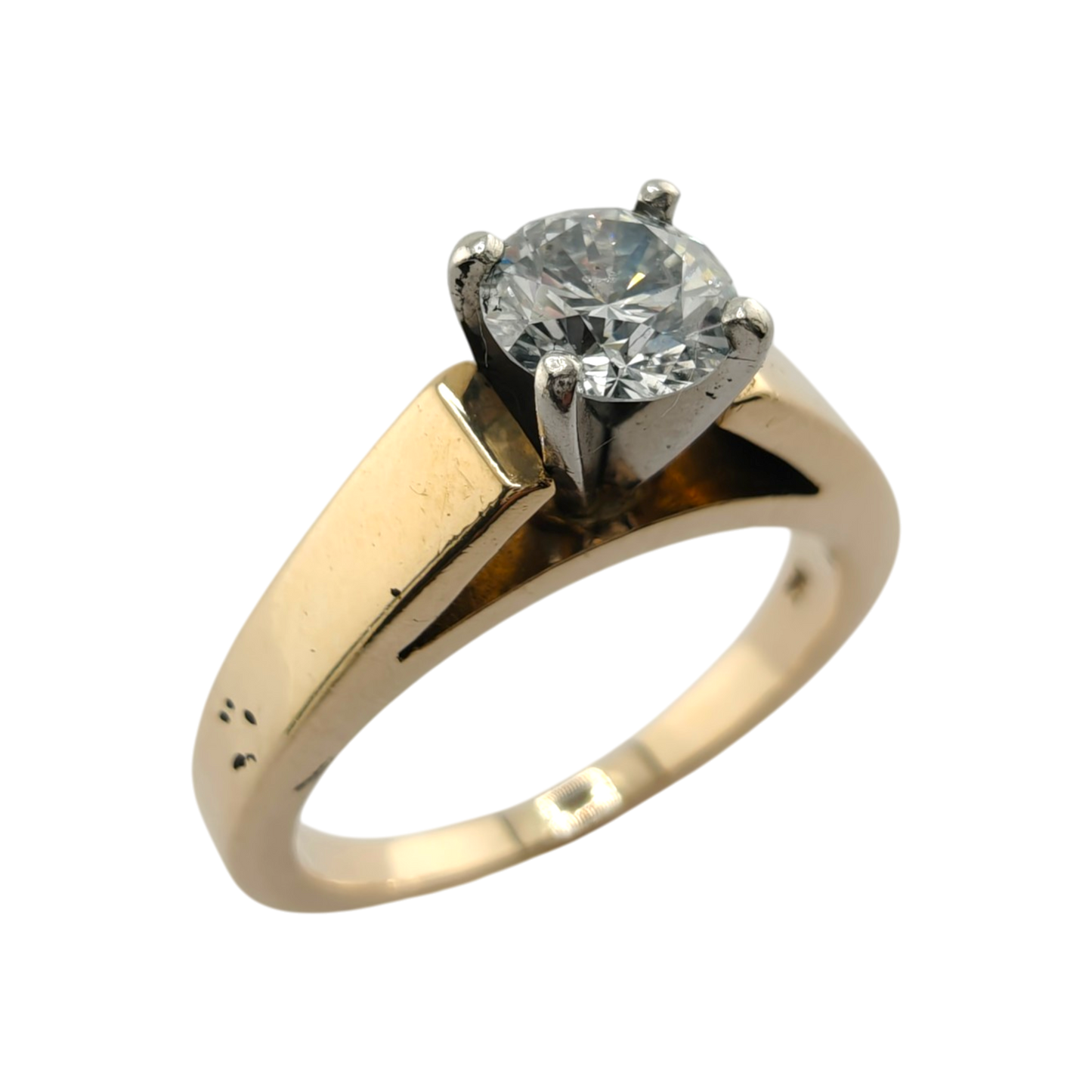 Timeless 14k Gold Diamond Solitaire Ring