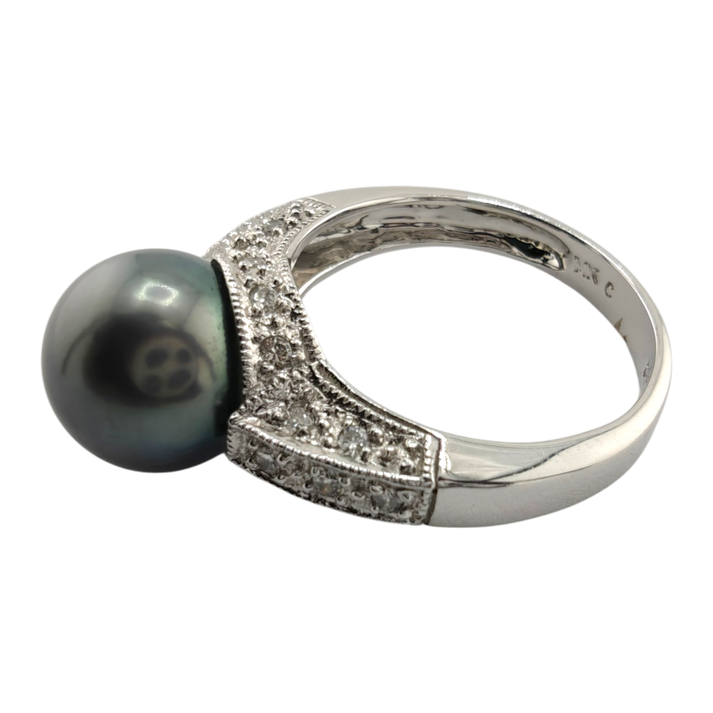 14k White Gold Black Pearl and Diamond Ring